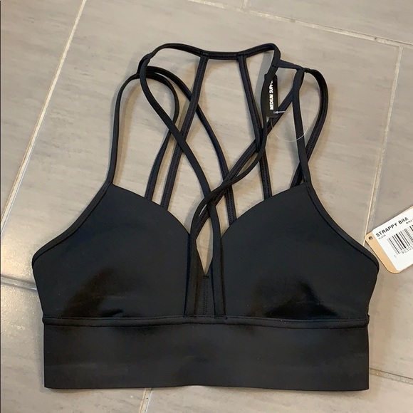 Reebok Other - Awesome Black NWT Reebok sports bra